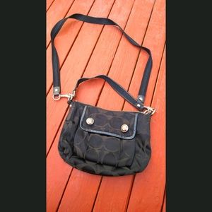 Coach signature C convertible crossbody/handbag